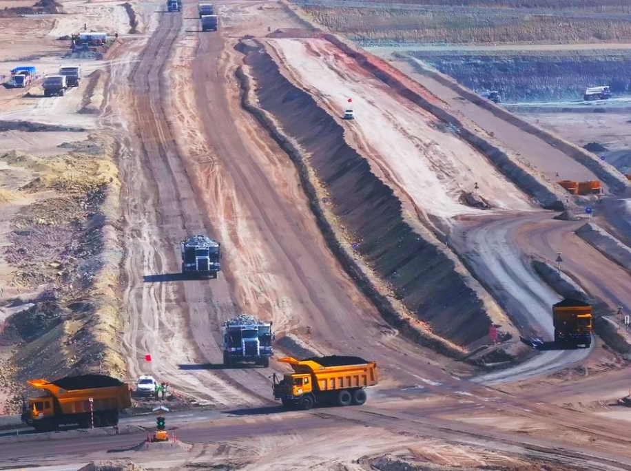 EACON Wins Autonomous Driving Award.png